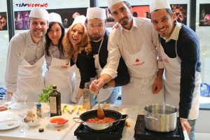 Team Cooking attività di cucina